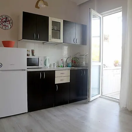 Apartment Niko's With Balcony *